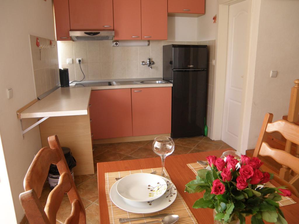 Apartment Amalija Primosten Ngoại thất bức ảnh