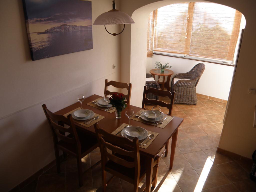 Apartment Amalija Primosten Ngoại thất bức ảnh