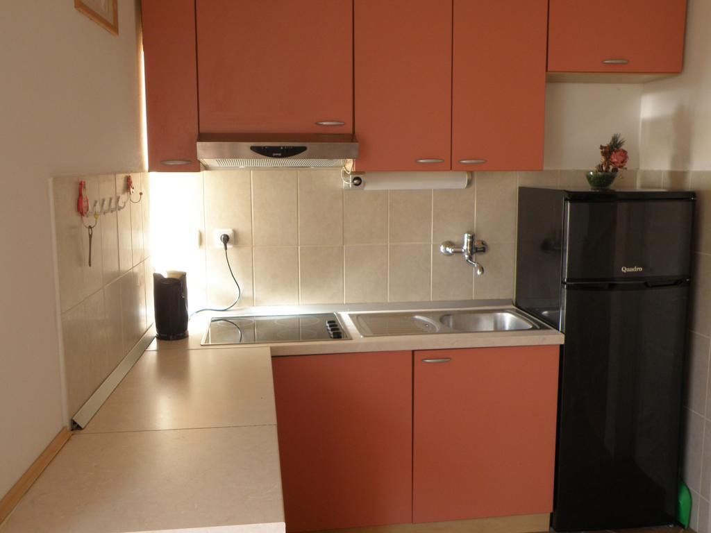 Apartment Amalija Primosten Ngoại thất bức ảnh