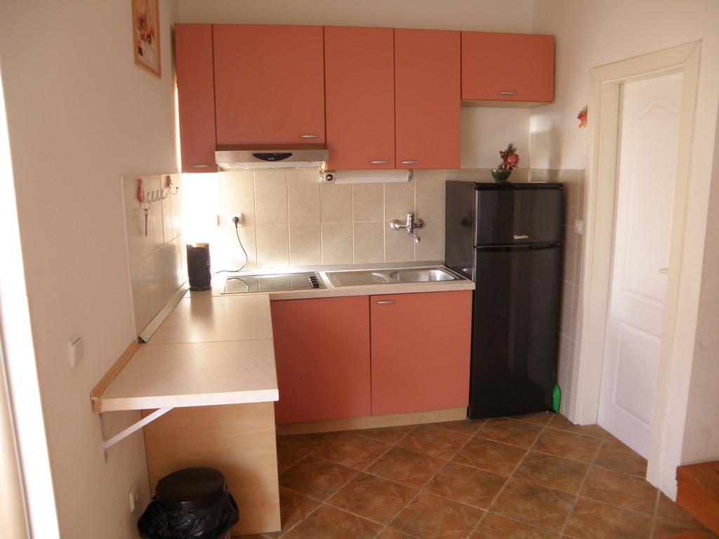 Apartment Amalija Primosten Ngoại thất bức ảnh